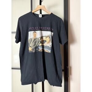 Jonas Brothers 2019 Happiness Begins Tour Tee Size Large